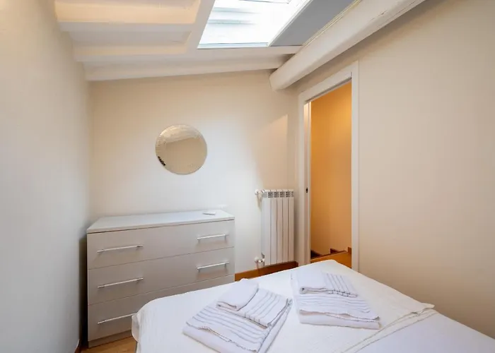 La Corte del Re - Piazza della Libertà Apartment